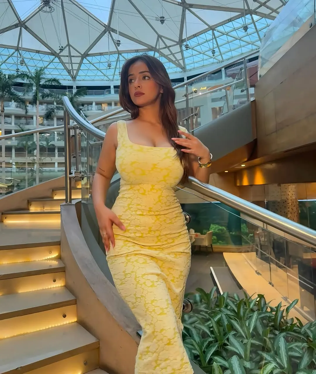 Simran Bangalore escort